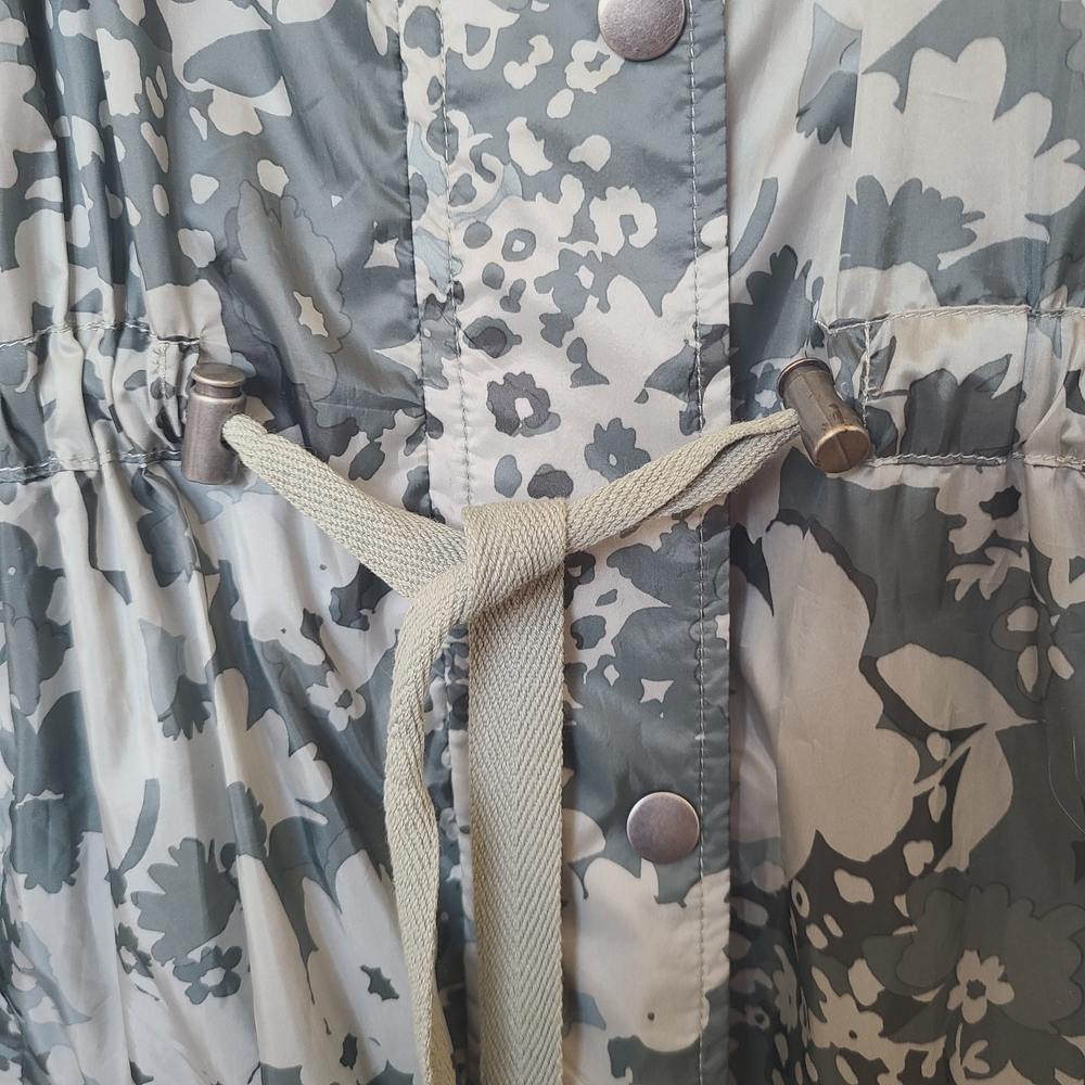 Maurice's Camo Zip Up Windbreaker 2X - Picture 5 of 10